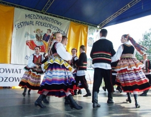 Międzynarodowy Festiwal Folklorystyczny  "DZIECI GÓR I DOLIN" w Niebocku