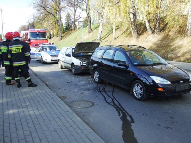 Zderzenie trzech aut w Brzozowie
