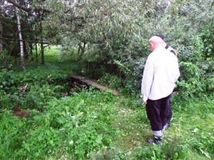Utonął w Magierze.