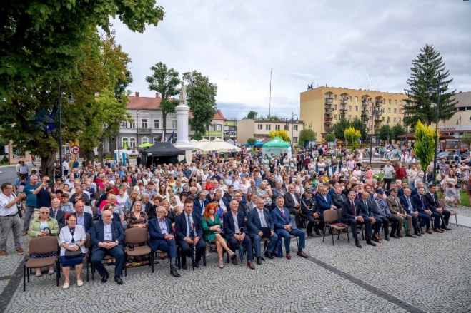 Zdjęcia: Miejski Ośrodek Kultury, Sportu i Rekreacji w Dynowie