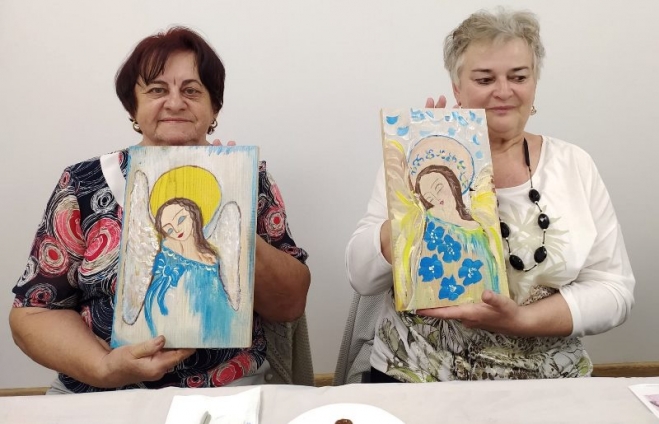 Seniorzy w GOPS Jasienica – tworzyli ikony