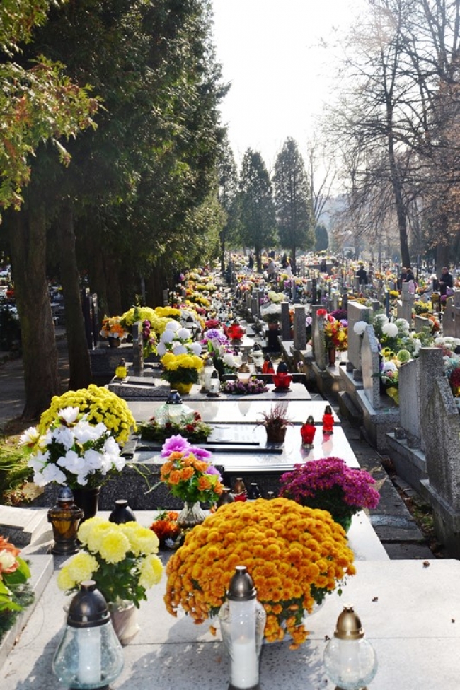 1 listopada na brzozowskim cmentarzu