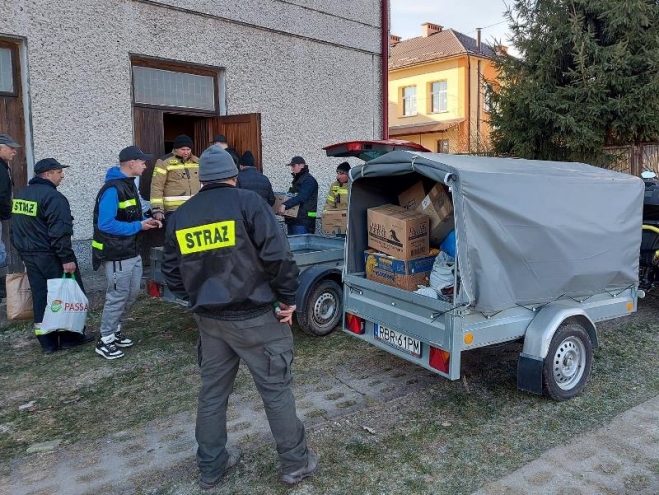 OSP  Domaradz Góra dla parafii w Czenihowie na Ukrainie